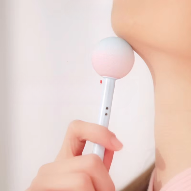 Lolienne - Candy. Curves. Cravings.